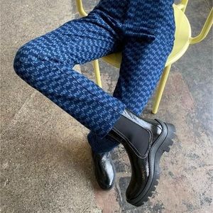 Alohas Pick Me Up boot in patent.